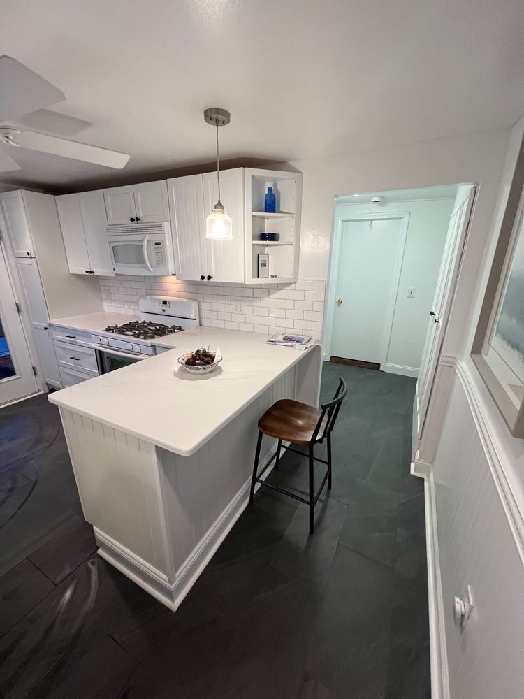 White Shaker Kitchen